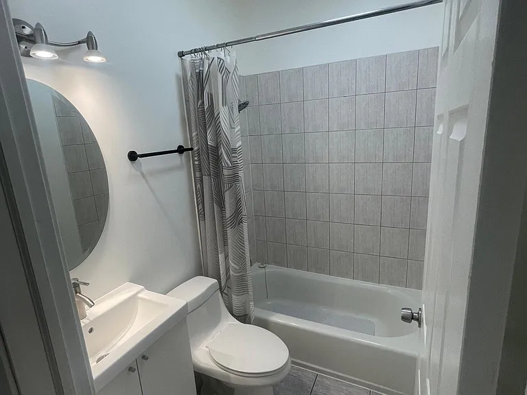 3438 N Harlem Ave #3 — Photo 9