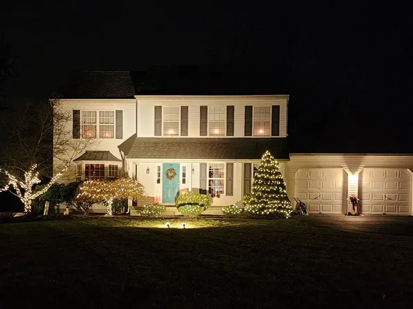 1219 Winterthur Ln, Quakertown, PA 18951