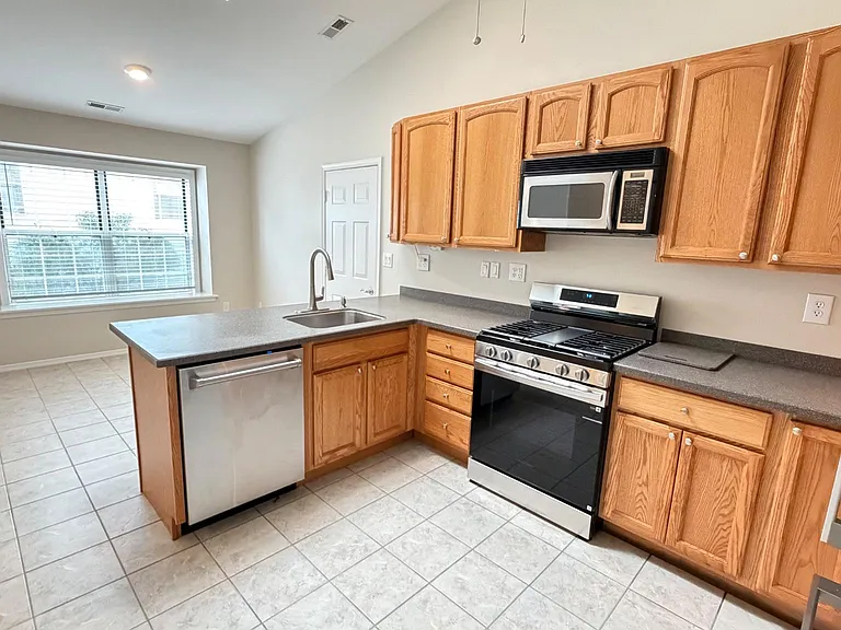 2 Windmill Ct — Photo 6