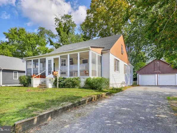 103 Lansing Ave, Laurel, DE 19956