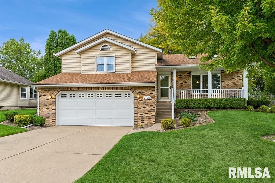 2108 Blanchard Ct, Davenport, IA 52804 Zillow