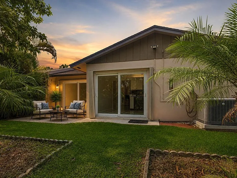 5284 Breadfruit Cir — Photo 12