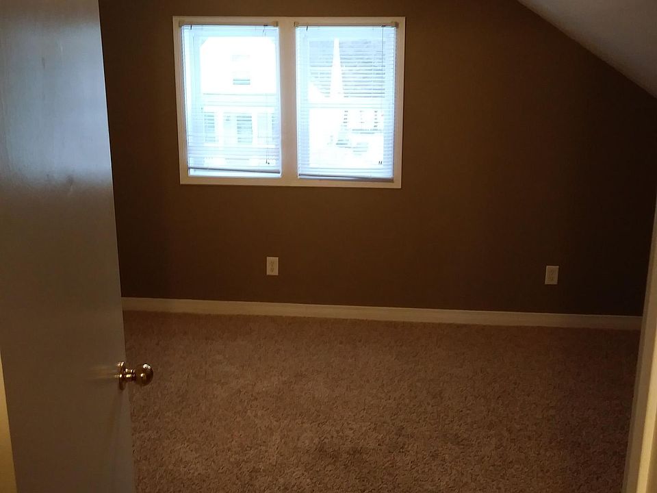 1st image of 36 E McKinley Ave