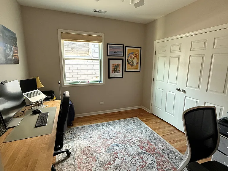 1241 N Paulina St #3S — Photo 10