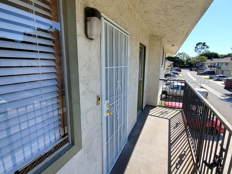 1st image of 2617 Tiller Ave