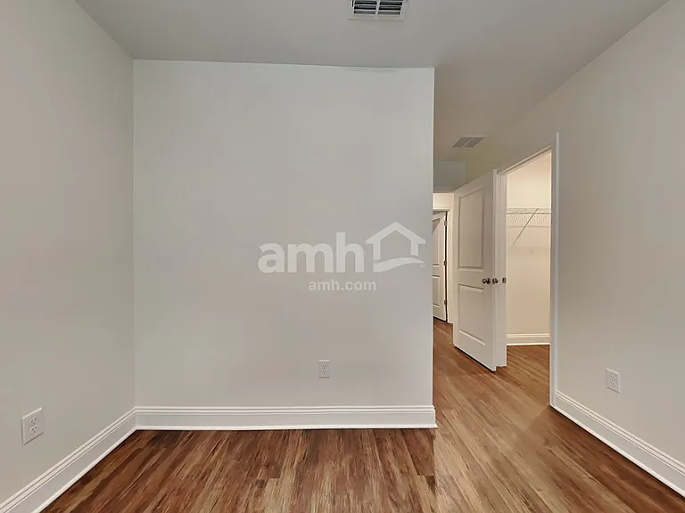 518 Onate Cir — Photo 23