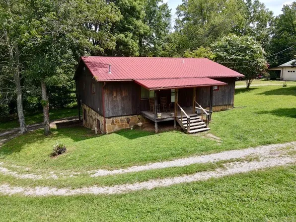 5615 Bartlett Rd, Cookeville, TN 38501