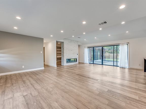 2nd image of 3544 Whitehall Dr