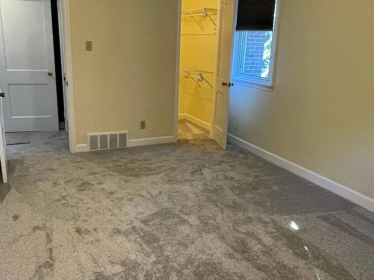 871 W Walnut Ln #2 — Photo 18