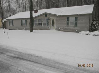 5232 Champagne Ctr, Girard, PA 16417