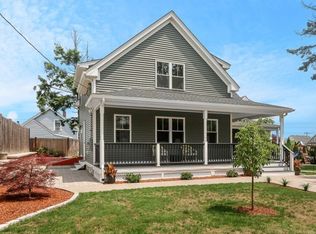 2 Bradford St #B, Salem, MA 01970