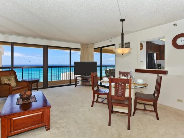 2470 Kalakaua Ave APT 1904, Honolulu, HI 96815