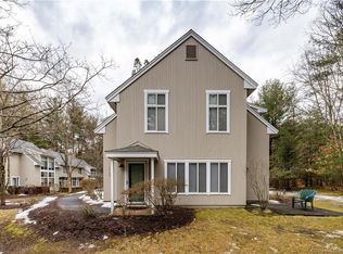 12 Pepperidge Ct UNIT 12, Simsbury, CT 06070