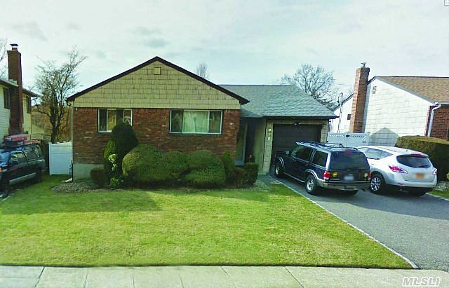 1st image of 1340 Jonathan Ln