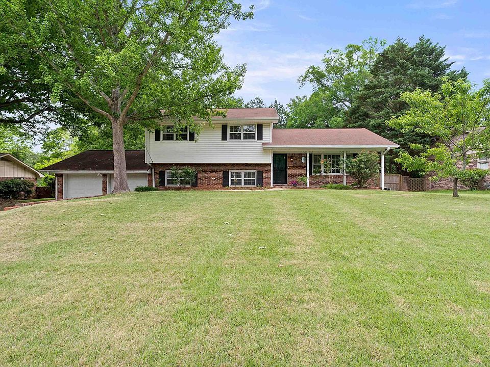 1st image of 641 Shadywood Dr