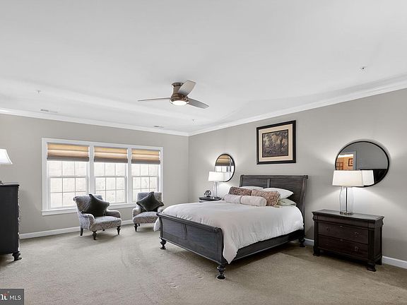 5th image of 4 Wedge Way