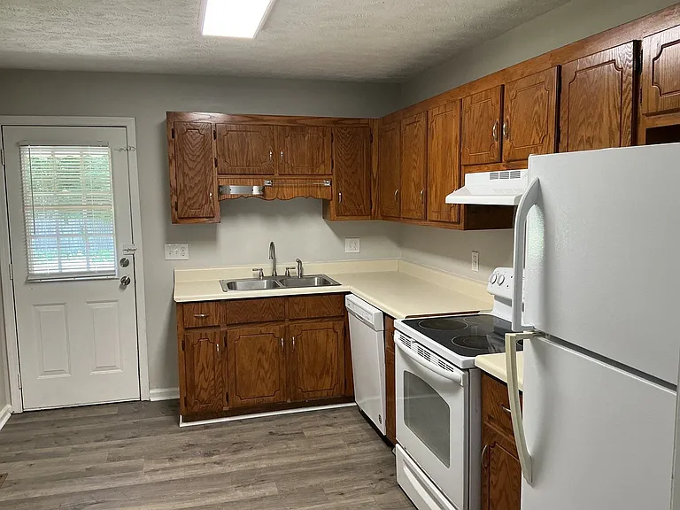 291 Harts Bridge Rd — Photo 2