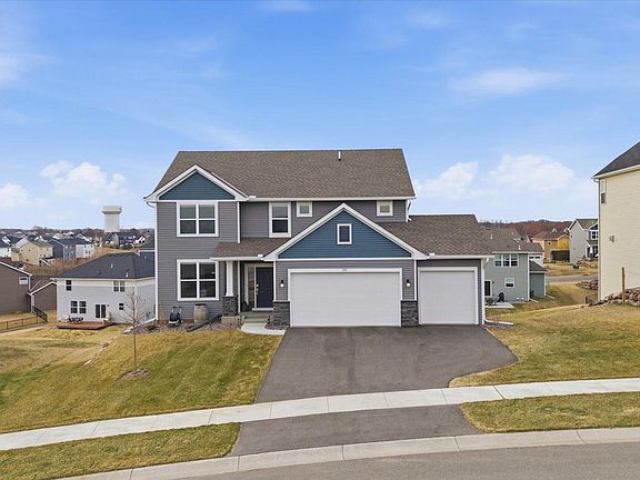 3rd image of 535 Rolling Hills Ln