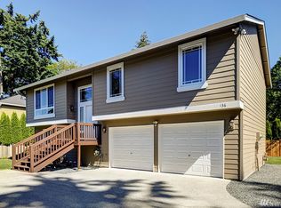 136 N 203rd St, Shoreline, WA 98133