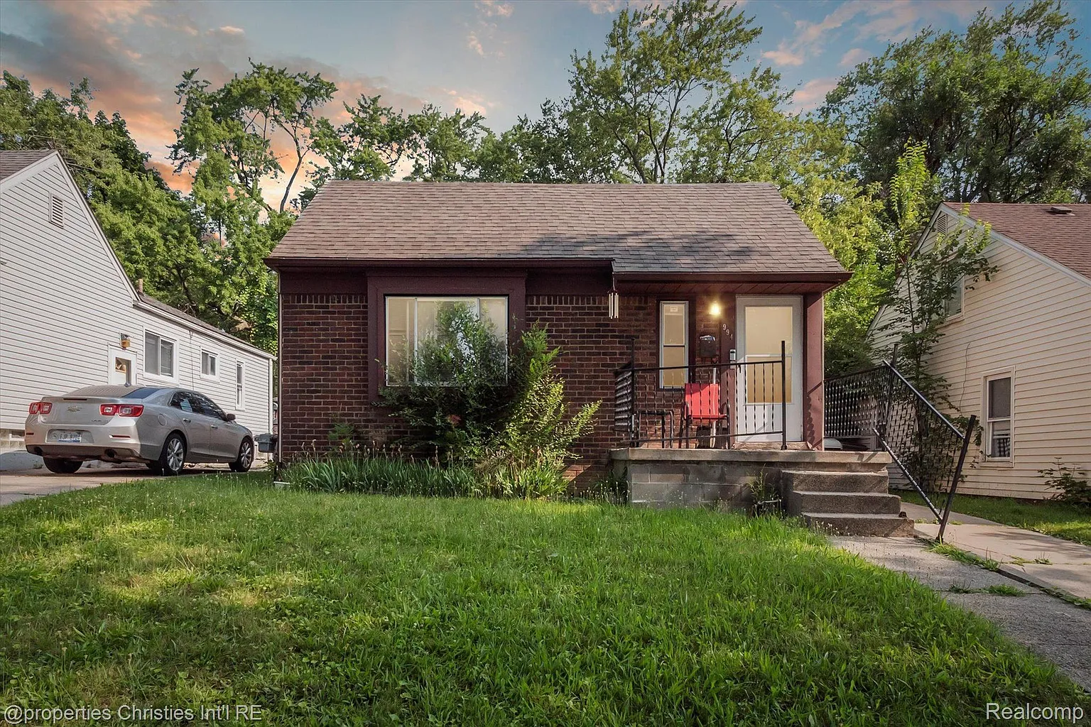 994 Berwick Blvd photo 1