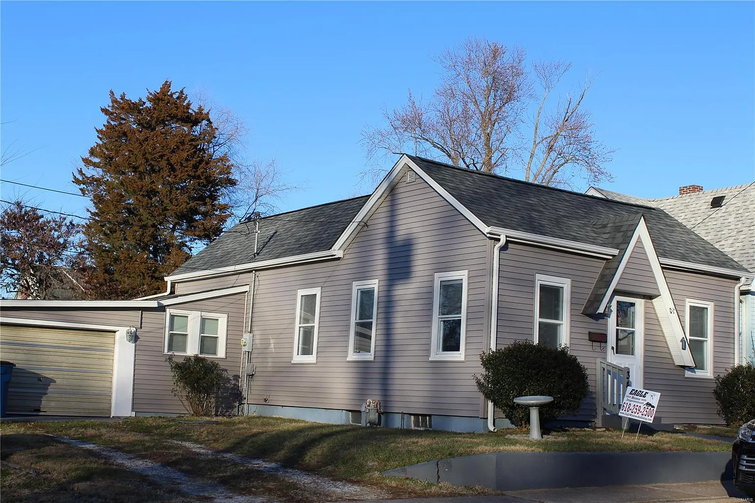 344 Mill St photo 1