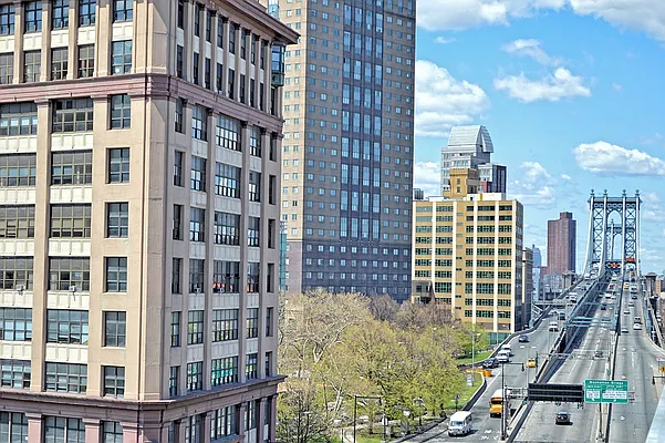 Rented by Bold New York | media 92