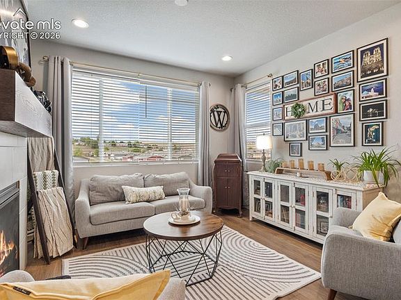 4th image of 4107 Wyedale Way