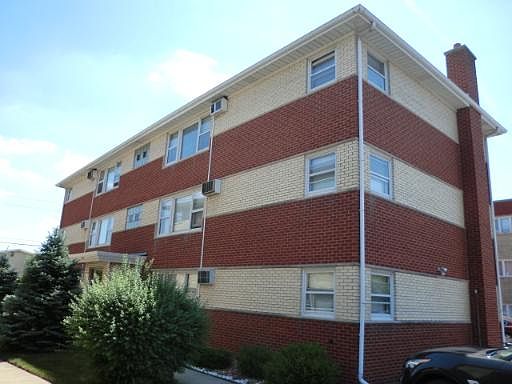 1st image of 4742 W 101st St APT 3N