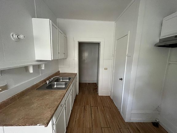 3rd image of 3302 Avenue H #3302