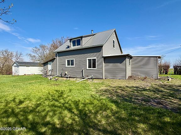 4th image of 9687 87th Ave NE