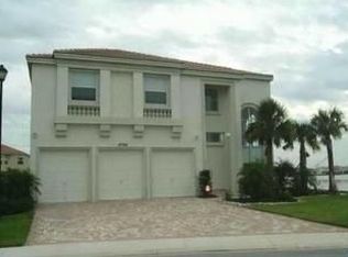 16794 SW 10th St, Pembroke Pines, FL 33027