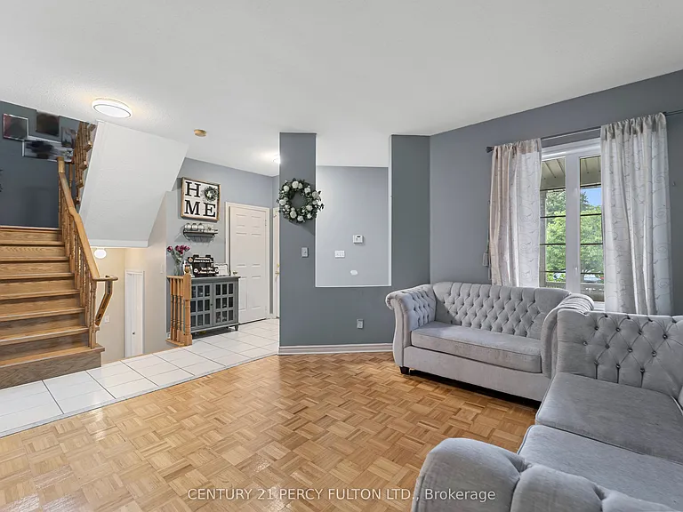 35 Weldon St — Photo 6