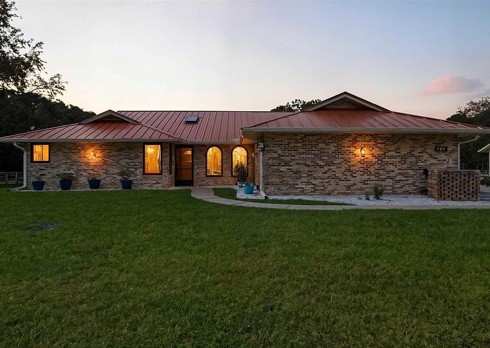 1st image of 460 Spring Forest Dr