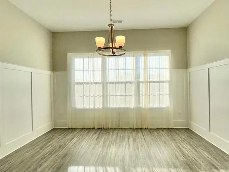 102 James Parcus Cir — Photo 16