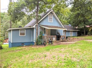 150 Barrett Dr, Deatsville, AL 36022