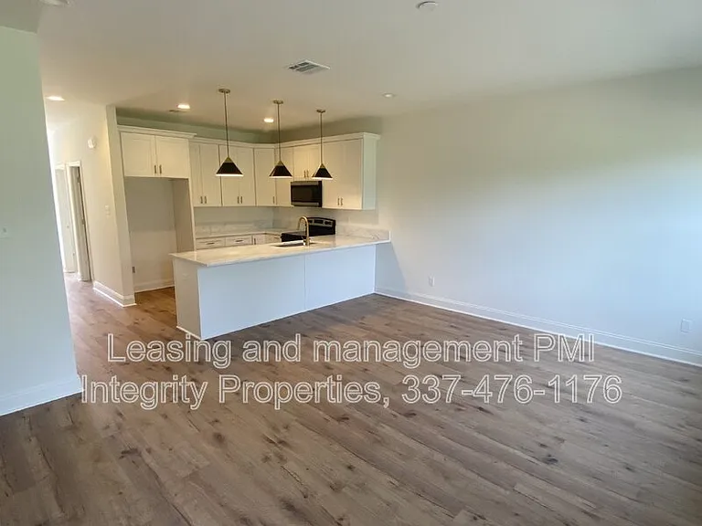8550 Cat Rd #B — Photo 7