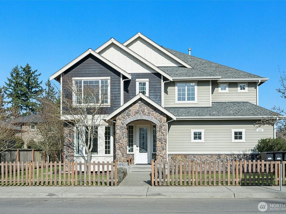 1st image of 2302 NE 28th Street