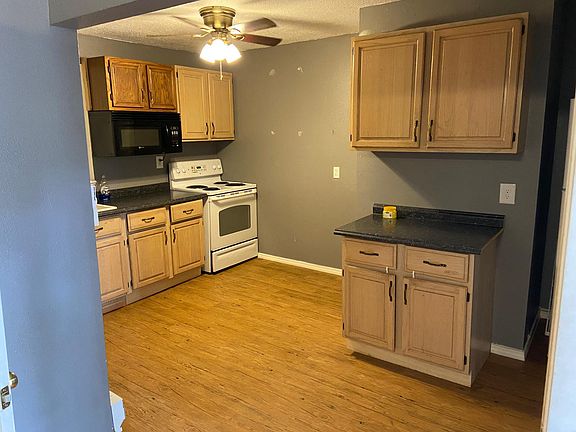 5th image of 3635 Oregon Ave #2