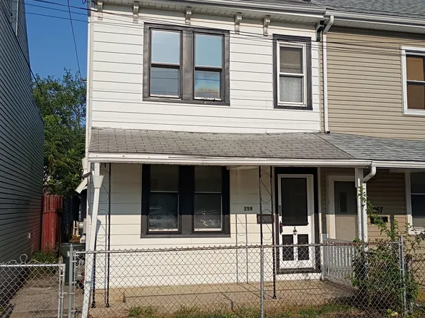 259 S Partridge St #1, Lebanon, PA 17042