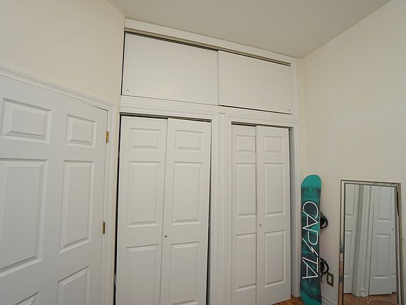 5th image of 315 E 57th St APT 5A