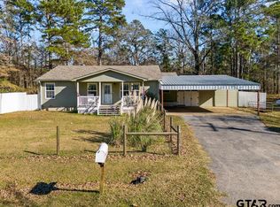 661 Crestwood Dr, Avinger, TX 75630