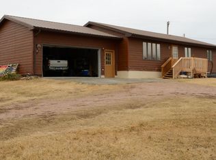 214 N Cedar Ave, Vivian, SD 57576