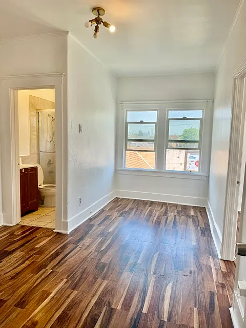 1 bed, 450 sqft, $1,795 — Photo 2