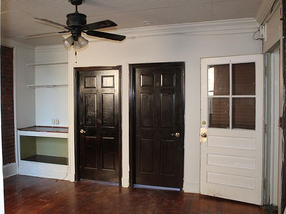 3rd image of 514 Greensboro Ave Unit B