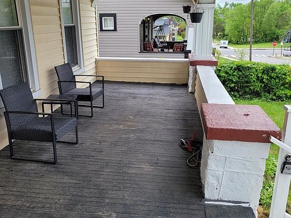 2nd image of 3603 Plateau Ave