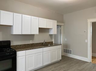 8 Shawmut St APT 2, Worcester, MA 01609