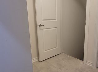 93 Berkely St #BASEMENT, Wasaga Beach, ON L9Z 0K6