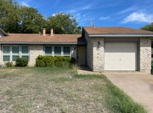 606B Country Aire Dr, Round Rock, TX 78664