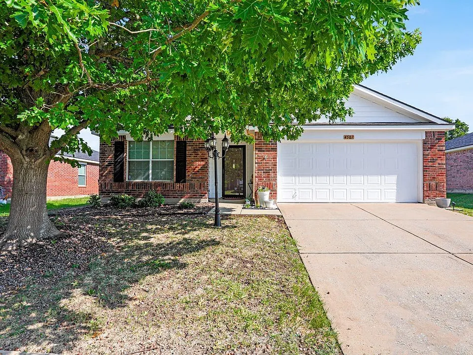 4507 Falcon Dr
