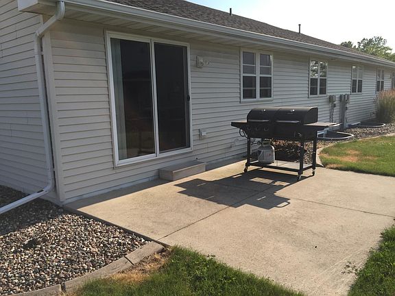 3rd image of 2286 Oliver Ln #2286